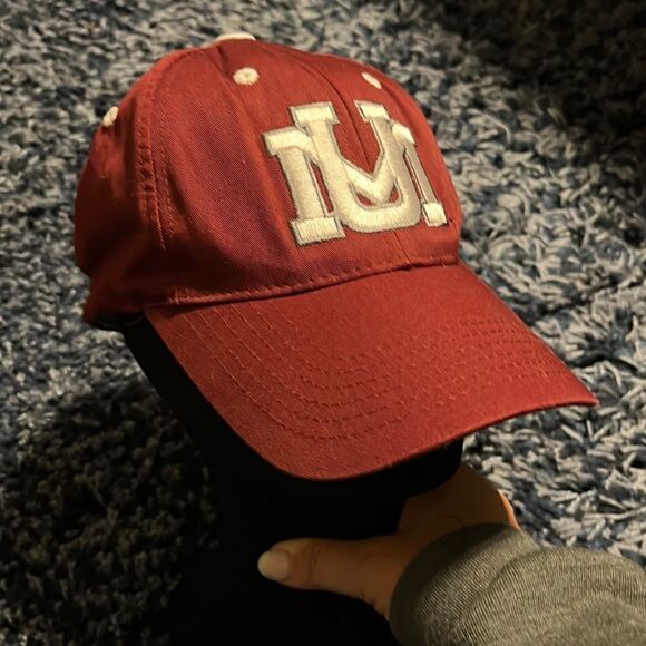 University of Montana - baseball hat - adjustable - Picture 1 of 7
